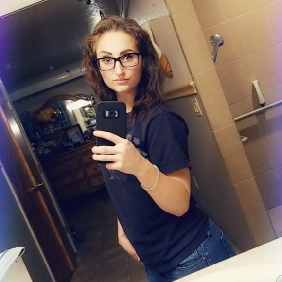 Meet your Posher, Kass - Picture 1 of 1